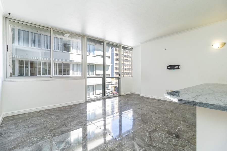 2 Bedroom Property for Sale in Cape Town City Centre Western Cape